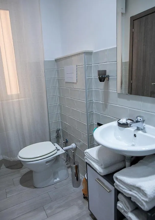 Zuroli Suite Neapol