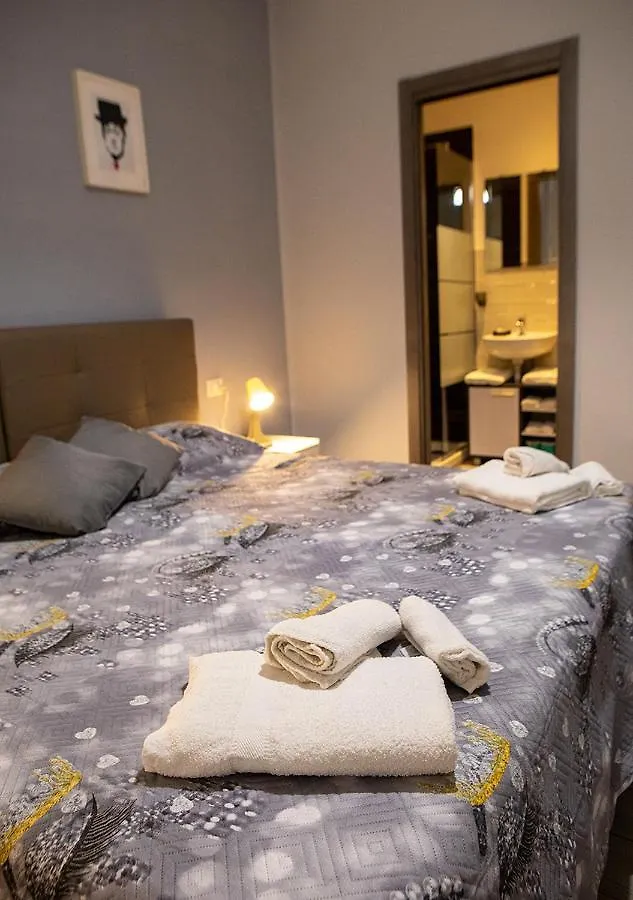 Zuroli Suite Neapol Itálie