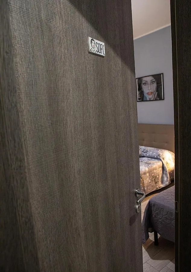 Zuroli Suite Neapol
